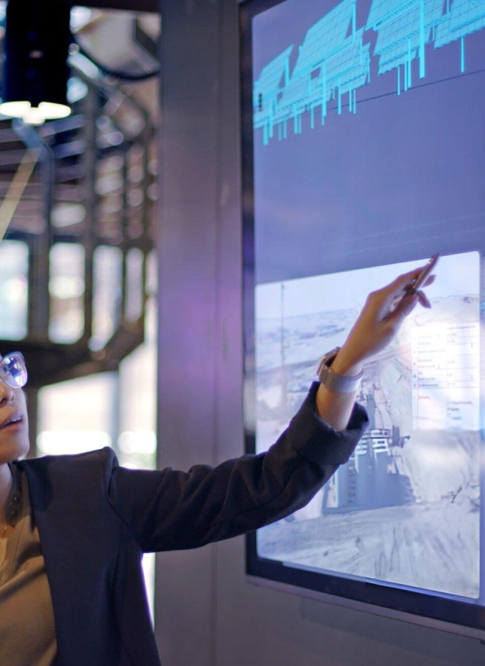 reporting-eci-holding-premium